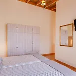 Casa Quemahierro 1