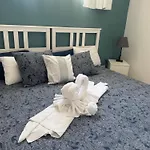 Los Cristianos One-Bedroom Apartment